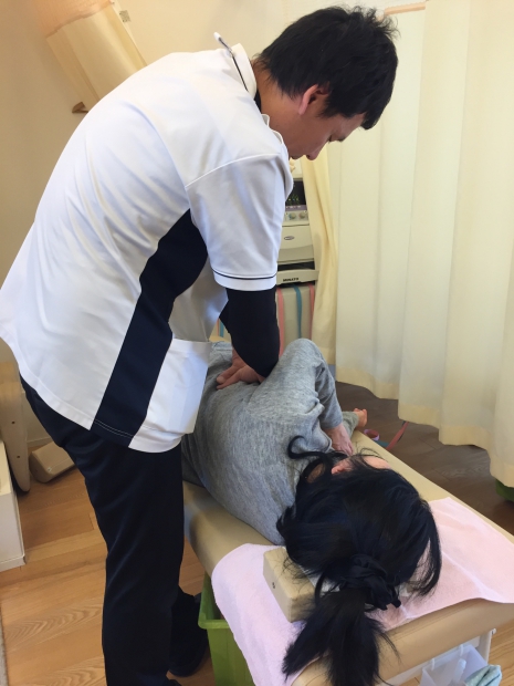 京都府向日市で頭痛治療、腰痛治療なら地域口コミNo.1！ゆびはり鍼灸整骨院